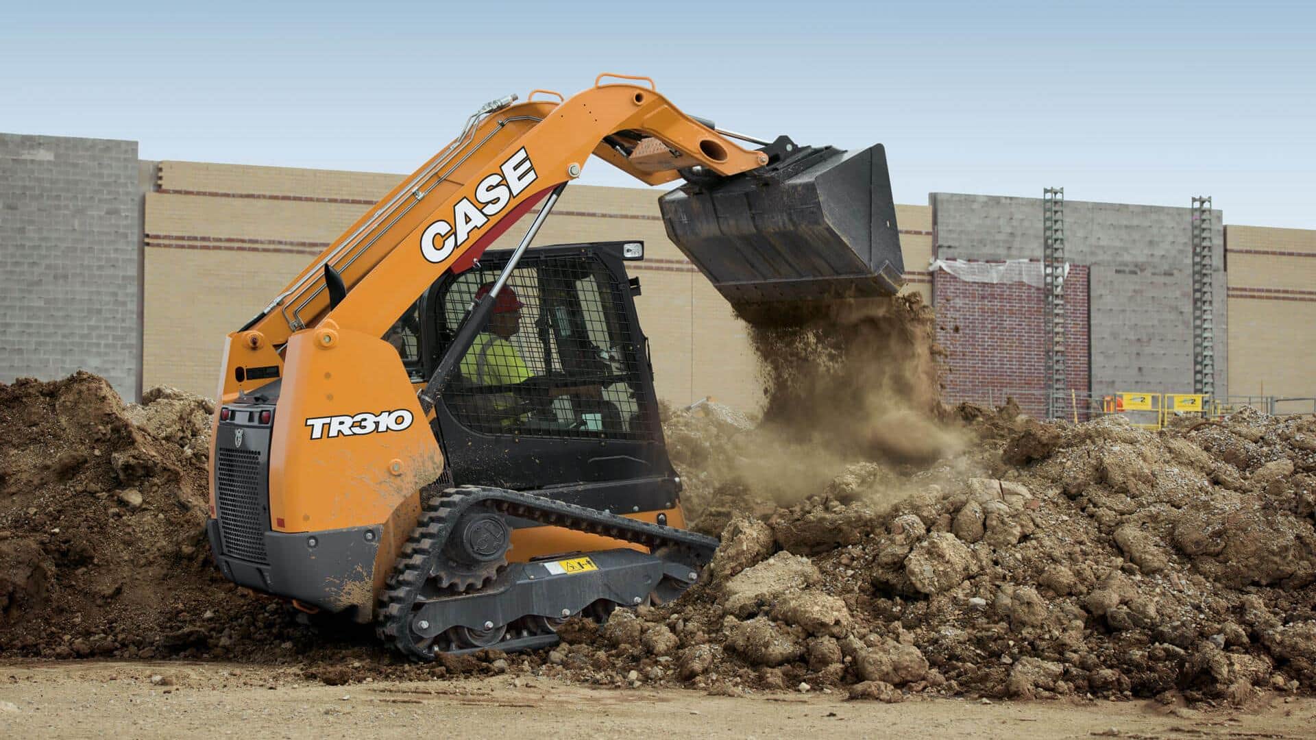 CASE TR310 Compact Track Loader | CASE Construction Equipment