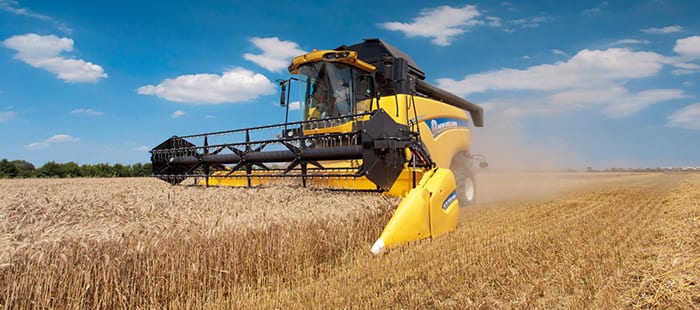 cx5000-cx6000-elevation-a-combine-for-every-field-02.jpg