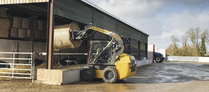 skid-steer-loaders-best-in-class-lift-heigt-and-reach