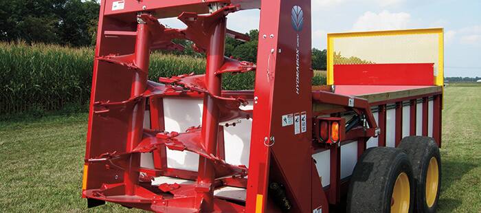 hydrabox-spreaders-capacity-that-s-sized-right.jpg