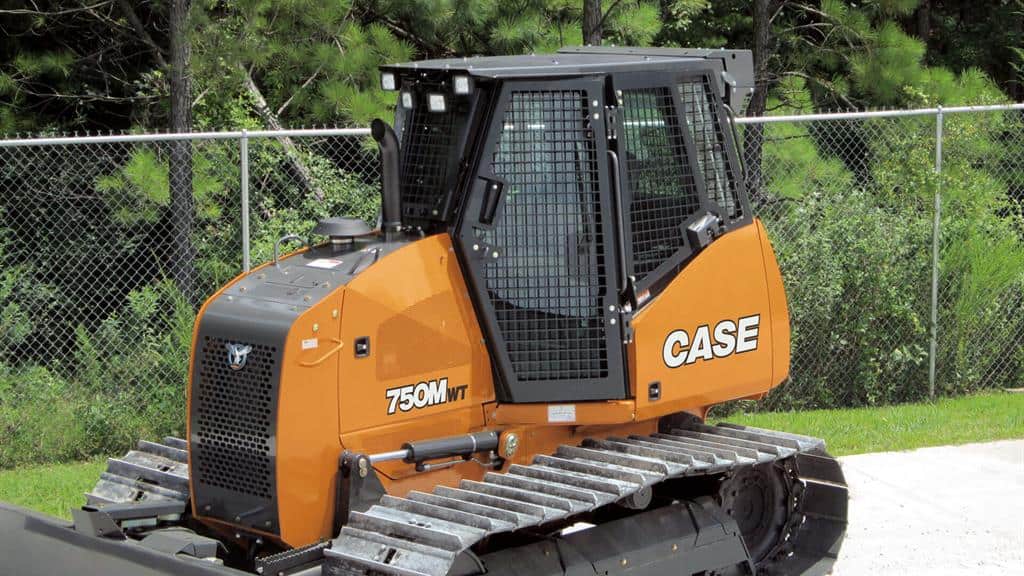 https://assets.cnhindustrial.com/casece/nafta/assets/Products/Crawler-Dozers/750M_IMG_3616.jpg