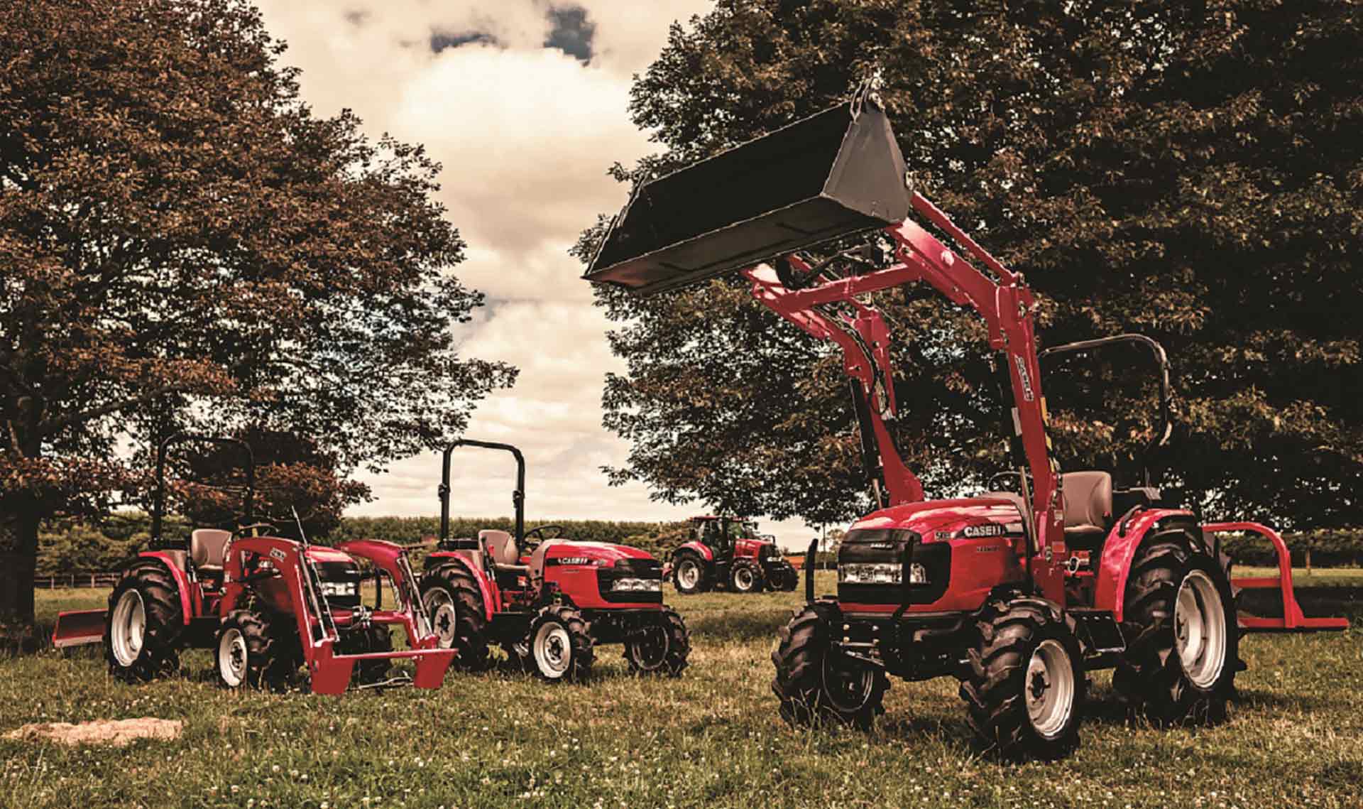 Farmall B Series Compact Tractors | Case IH