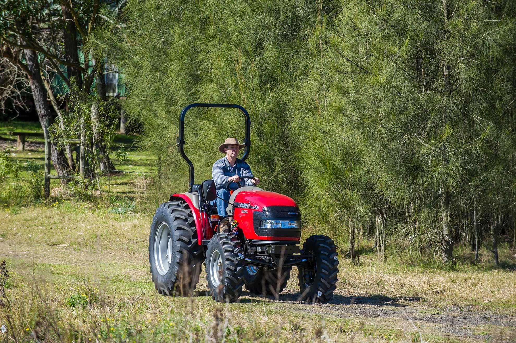 Farmall B Series Compact Tractors | Case IH