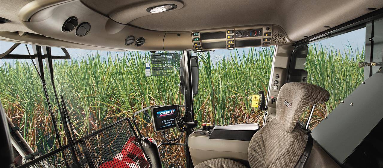 SugarCaneHarvesterAustoft8000-OperatorComfort