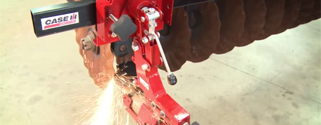 Case IH Robo-Sharpener