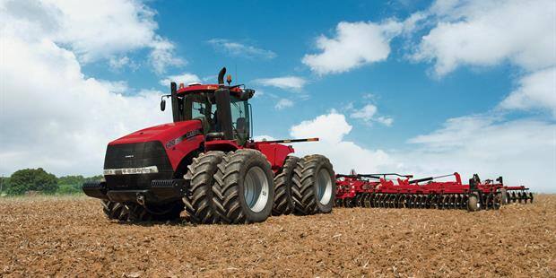Case IH Steiger Tractors Set New Industry Records for Fuel Efficiency 