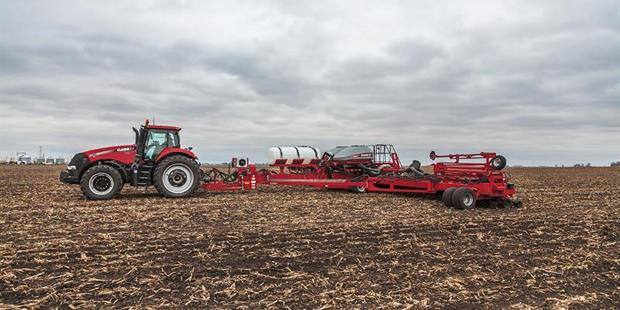 New Case IH Early Riser 5 Series Planters Deliver Photocopy Plants & Higher Yield Potential