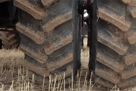 Case IH Agronomic Design Insights: Minimizing Yield-Robbing Soil Compaction