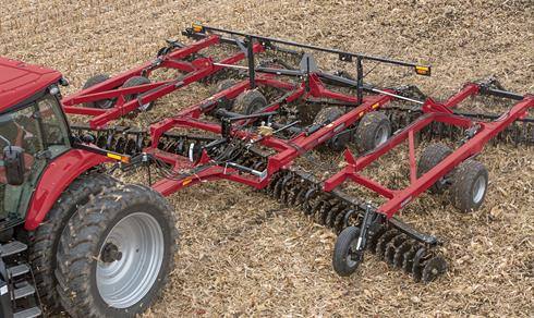 Magnum 340 Tractor with the True-Tandem 335VT