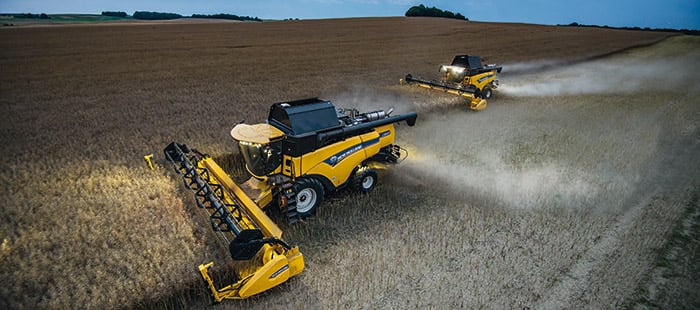 new-holland-cx-series-takes-super-conventional-combining-to-the-next-level-confort-03.jpg