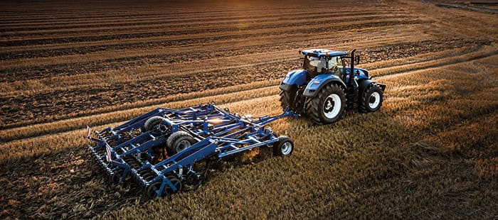 new-t7-290-t7-315-tractors-deliver-high-powered-perfomance-01.jpg