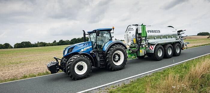 new-t7-290-t7-315-tractors-deliver-high-powered-perfomance-04.jpg