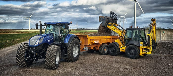 New Holland compact construction range for agriculture makes its debut at SIMA 2017