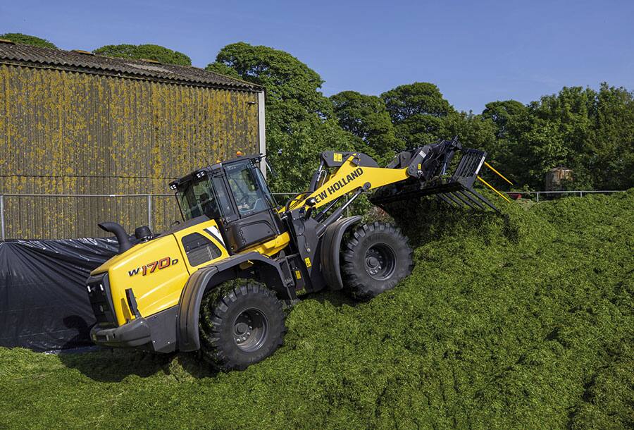 NEW HOLLAND CONSTRUCTION Wheel-loaders-stage-v-gallery-03
