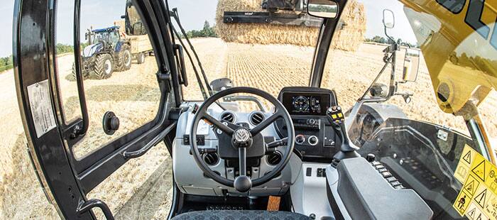 th-telehandlers-cab-and-comfort