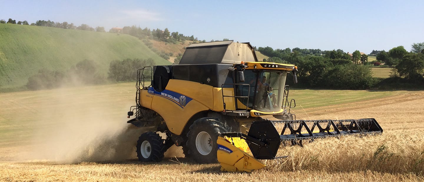 New Holland Agrilevante 2017