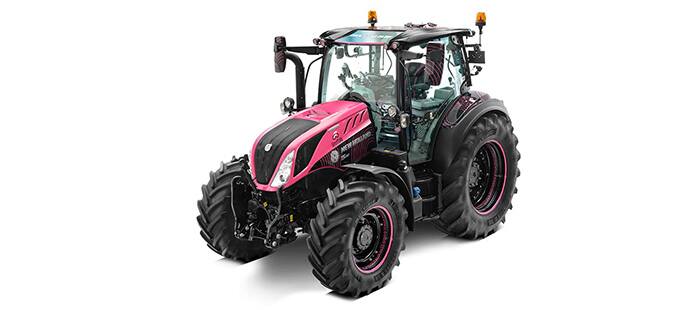 T5.140 Dynamic Command™ di New Holland e nella sua livrea “maglia rosa”