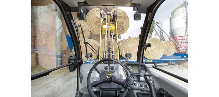 compact-wheel-loaders-cab-and-comfort
