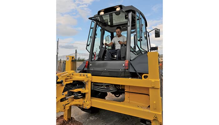 B90B Backhoe Loader | New Holland Southeast Asia